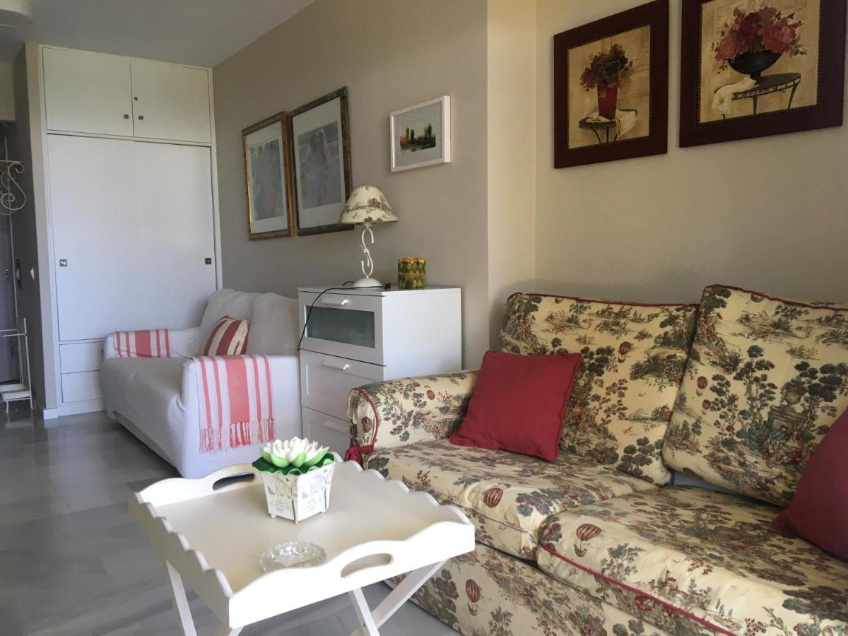 Mi Capricho, Beachfront, Grownfloor, Private Garden & Terrace Sitio de Calahonda エクステリア 写真